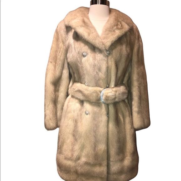 Vintage mink coat - Picture 1 of 9